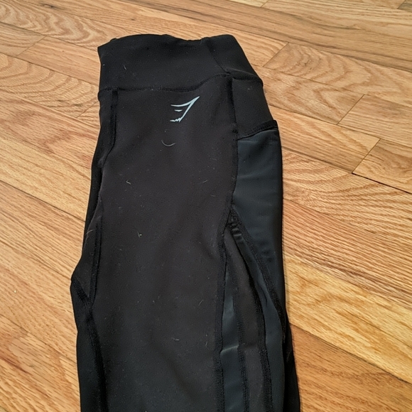 • GymShark Leggings • - Picture 6 of 7